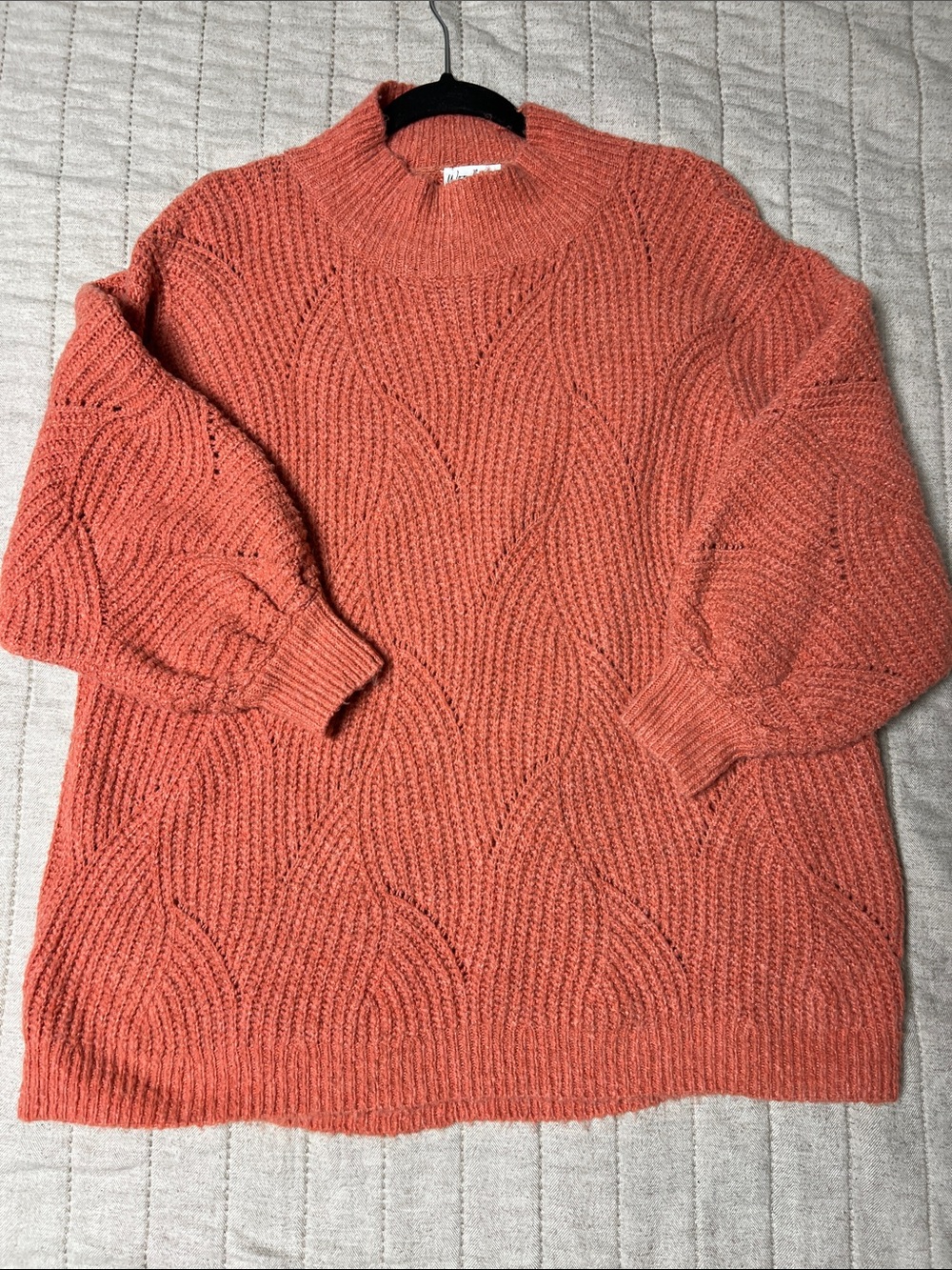 Women’s Chunky Knit Sweater - soft dusty orange